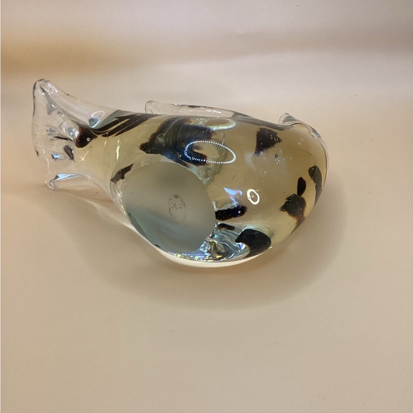 BEAUTIFUL ART GLASS Seal Decor or Paperweight - Picture 9 of 11